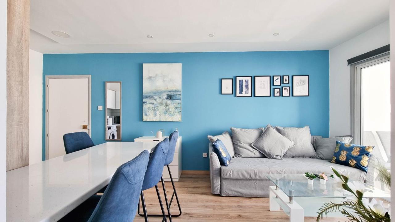 Modern Retreat: 2Br Stylish Apt With Comfy Rooms! Smart Tv With 200Mbps Internet Larnaca Dış mekan fotoğraf
